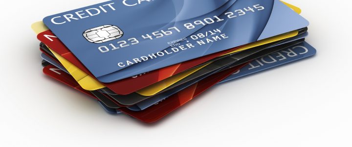 Wat is het verschil tussen een debit card en een kredietkaart?